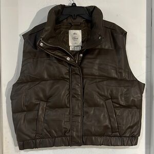 Abercrombie & Fitch Brown Puffer Vest